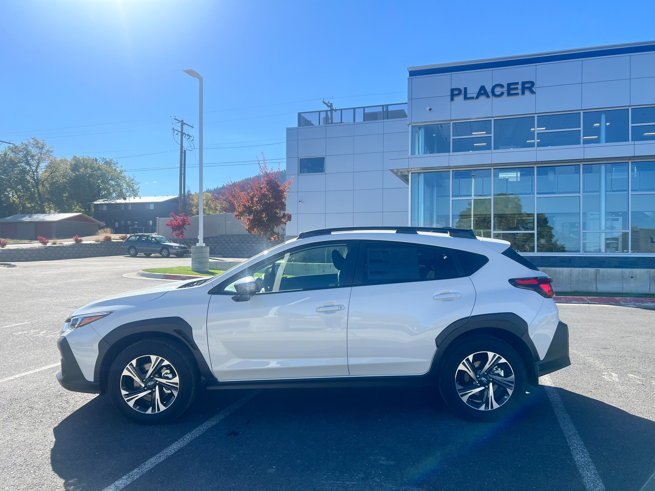 2025 Subaru Crosstrek Premium photo 2