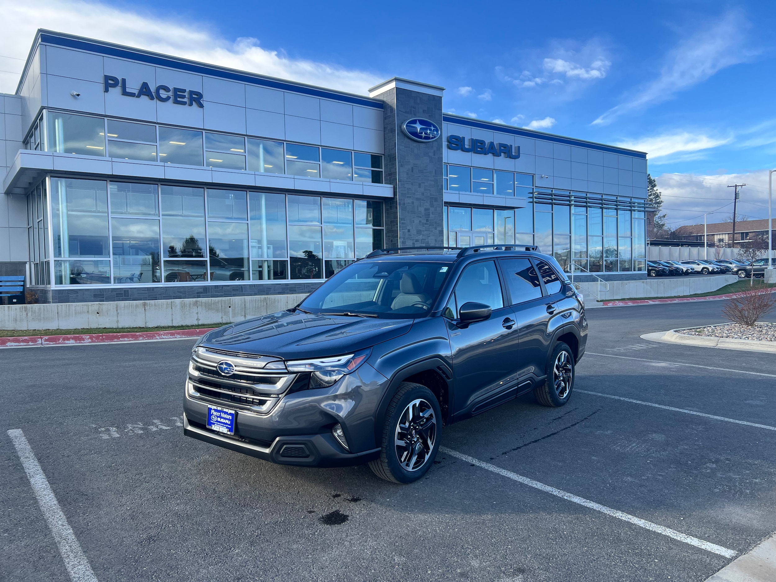 2025 Subaru Forester Premium's photo