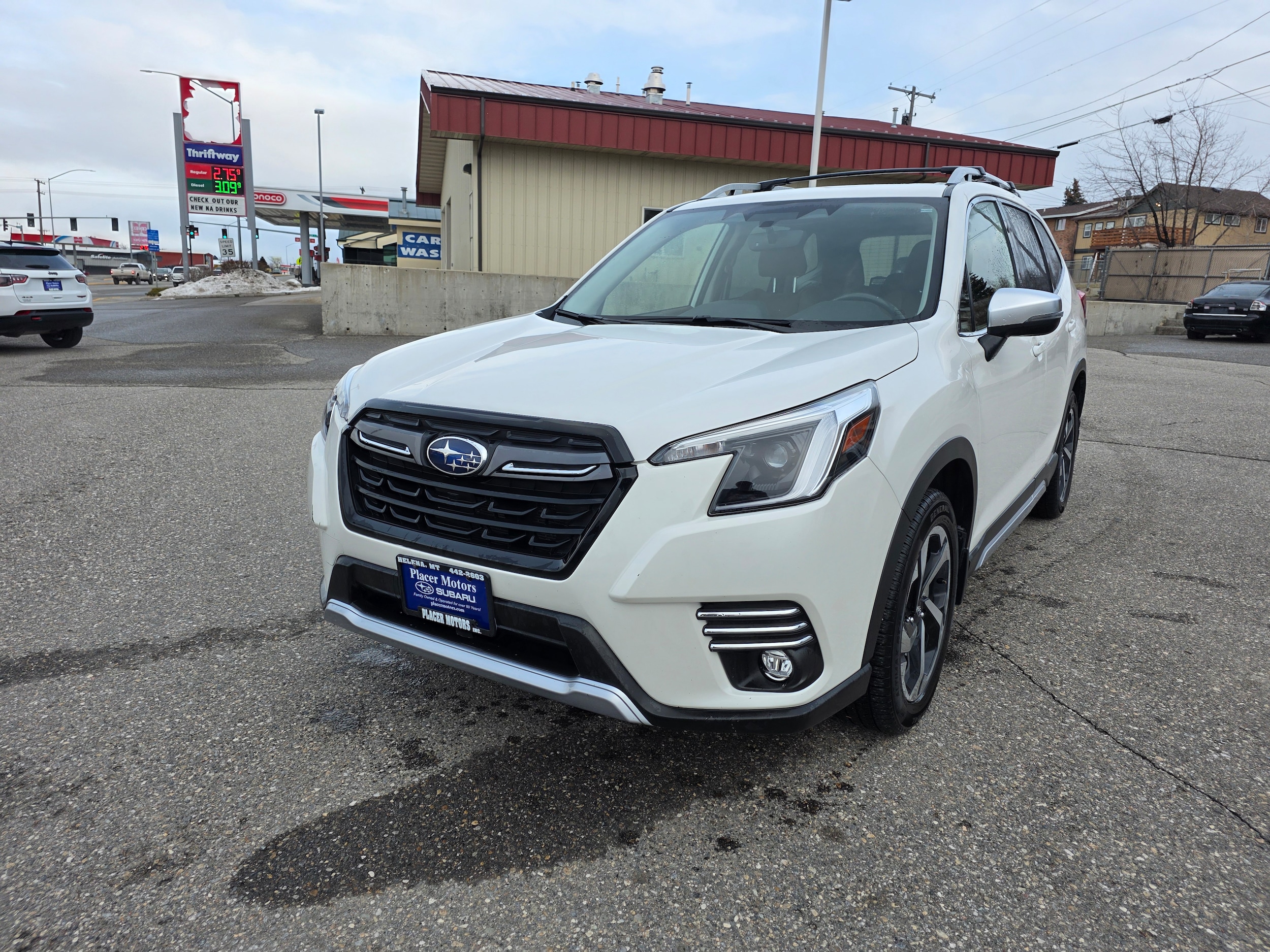 2023 Subaru Forester Touring's photo