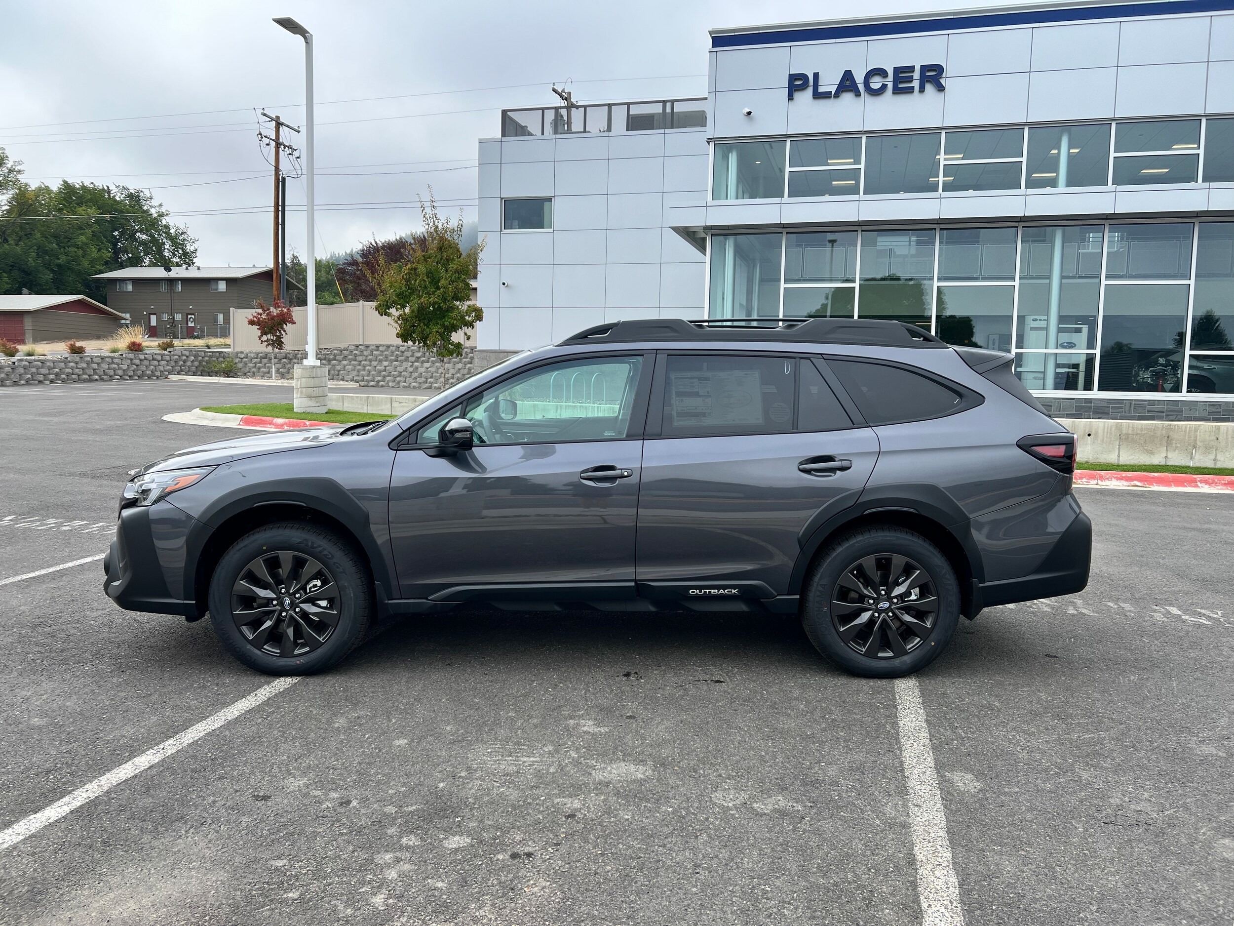 2025 Subaru Outback Onyx Edition photo 2