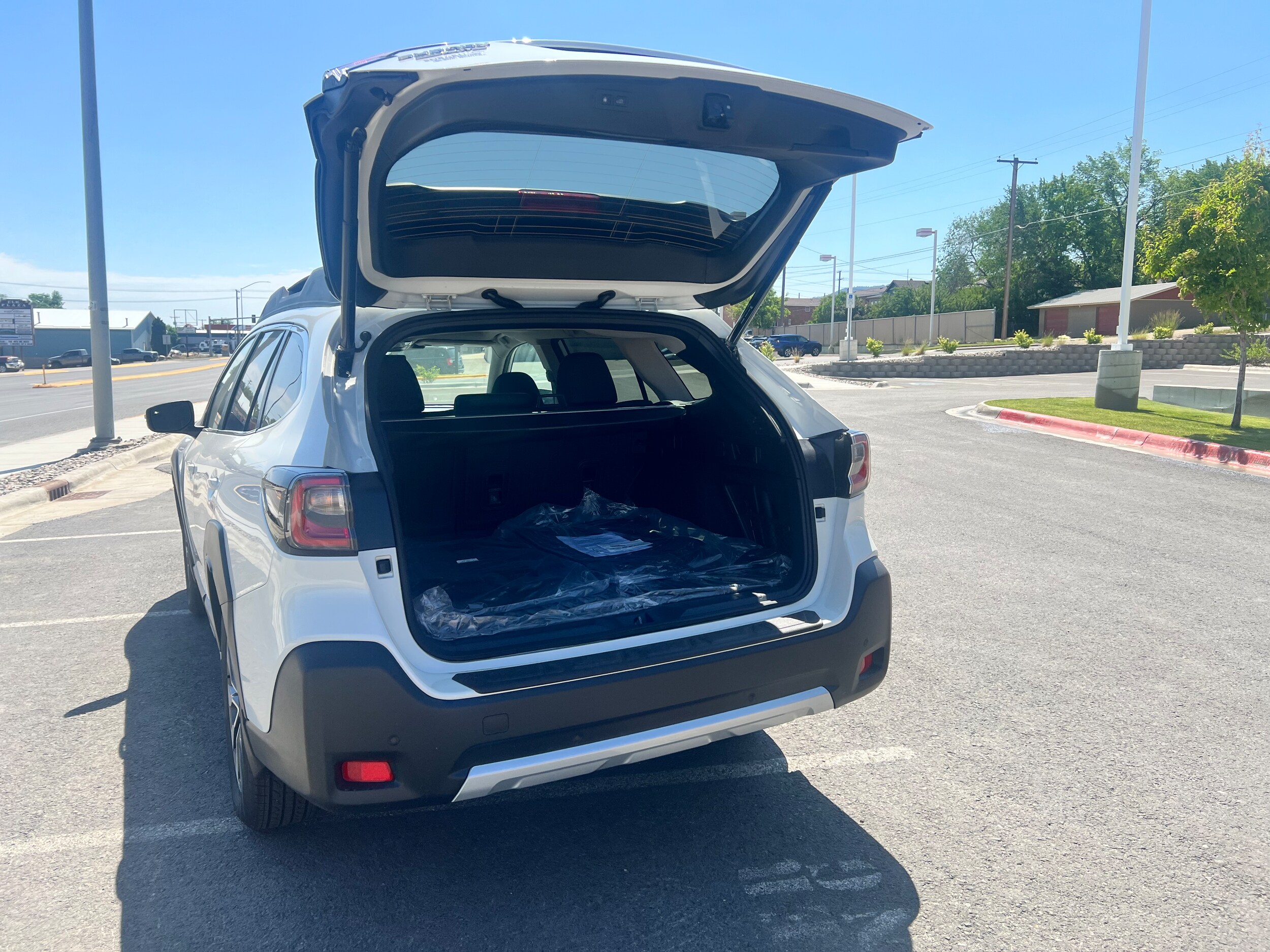 2025 Subaru Outback Limited photo 3