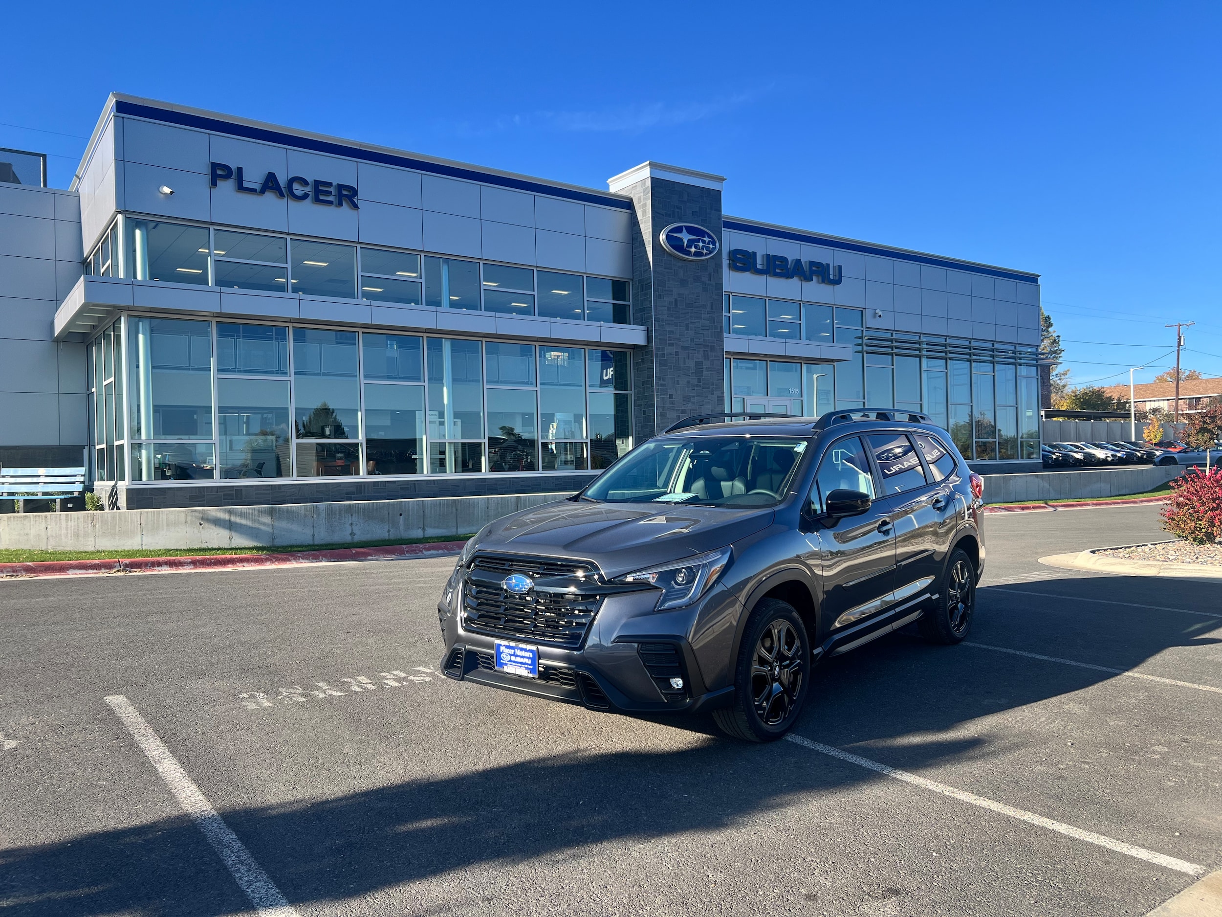 2025 Subaru Ascent Onyx Edition-Touring's photo