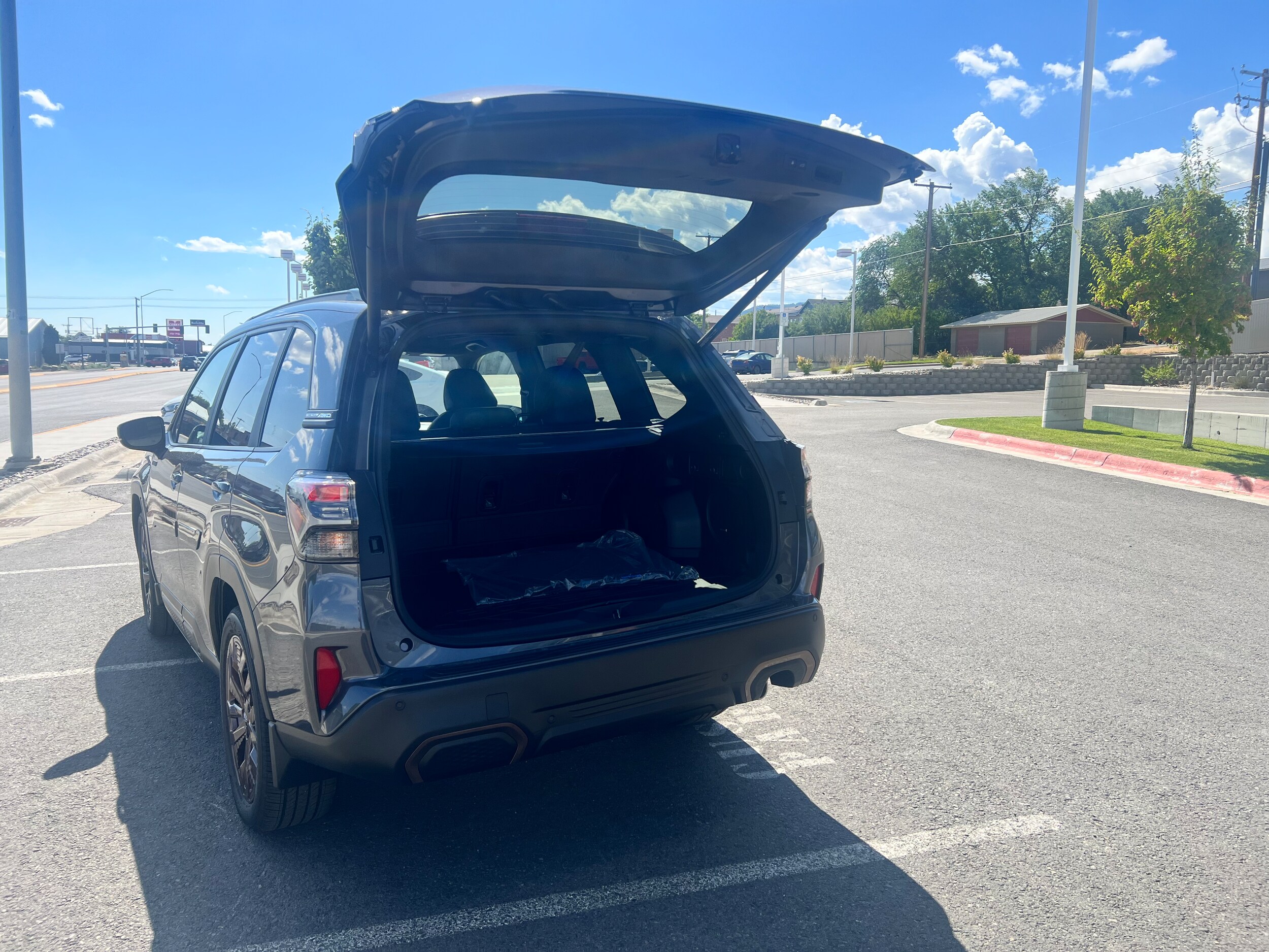 2025 Subaru Forester Sport photo 3