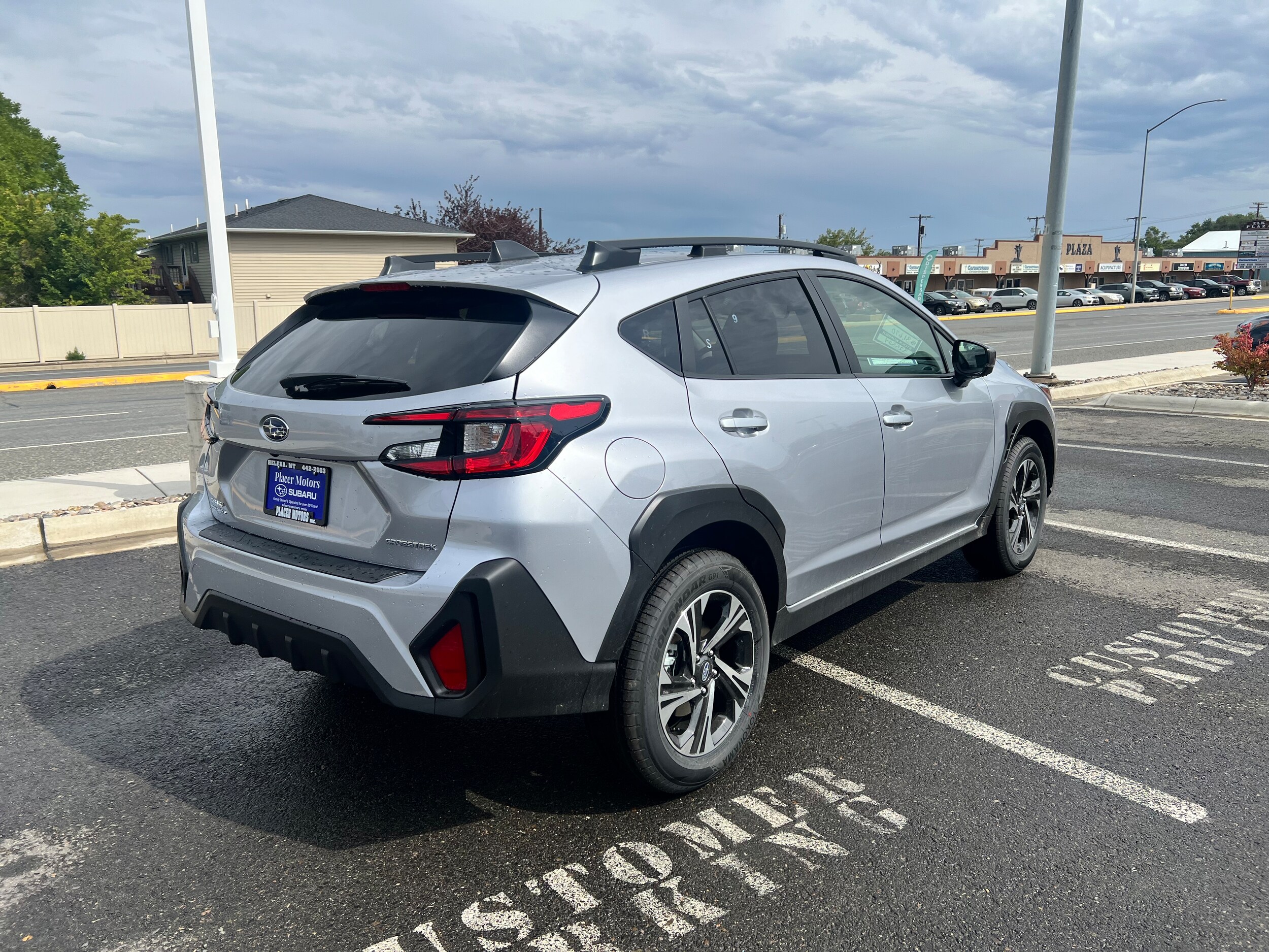 2025 Subaru Crosstrek Premium photo 3