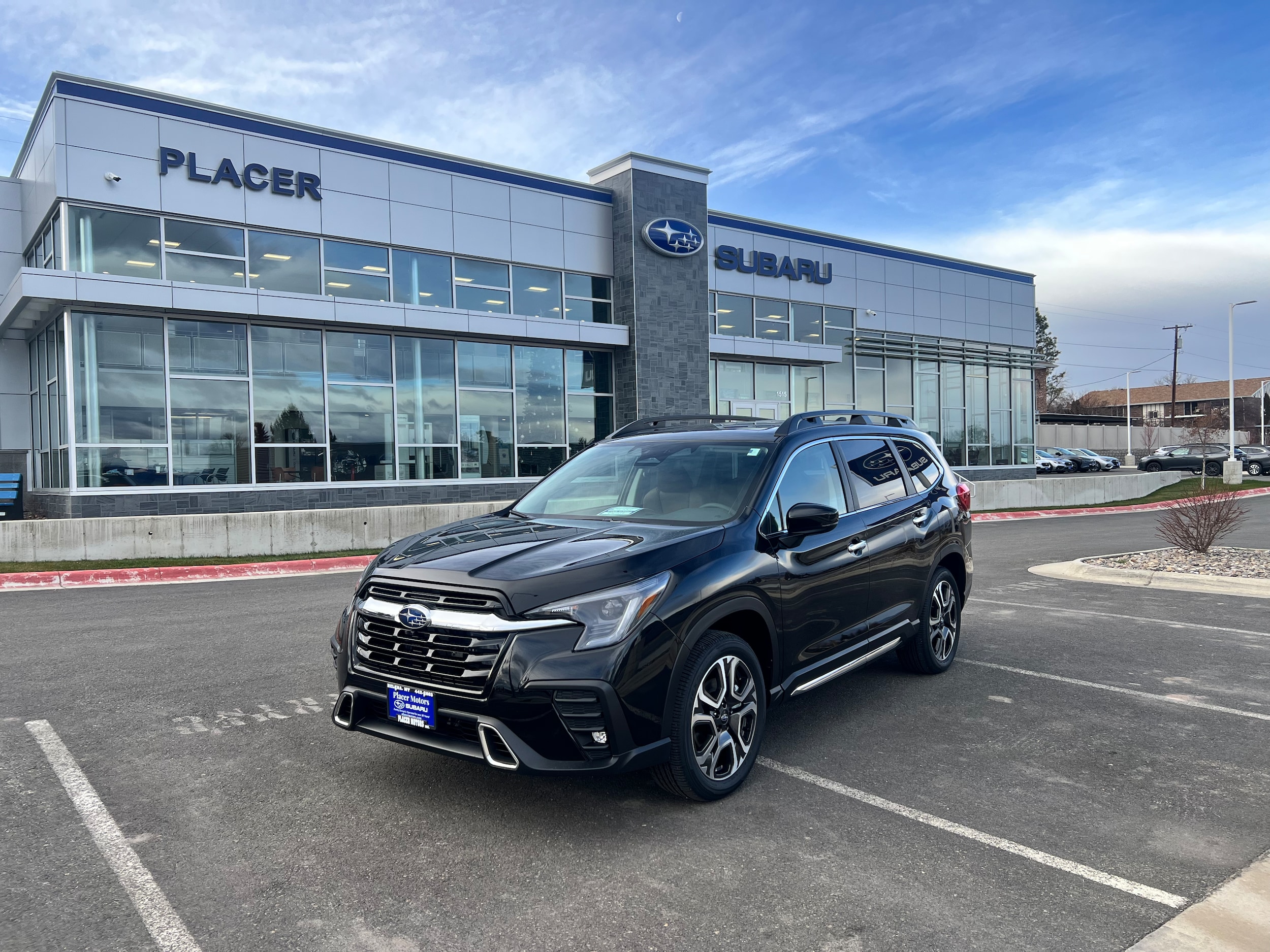 2026 Subaru Ascent Touring's photo