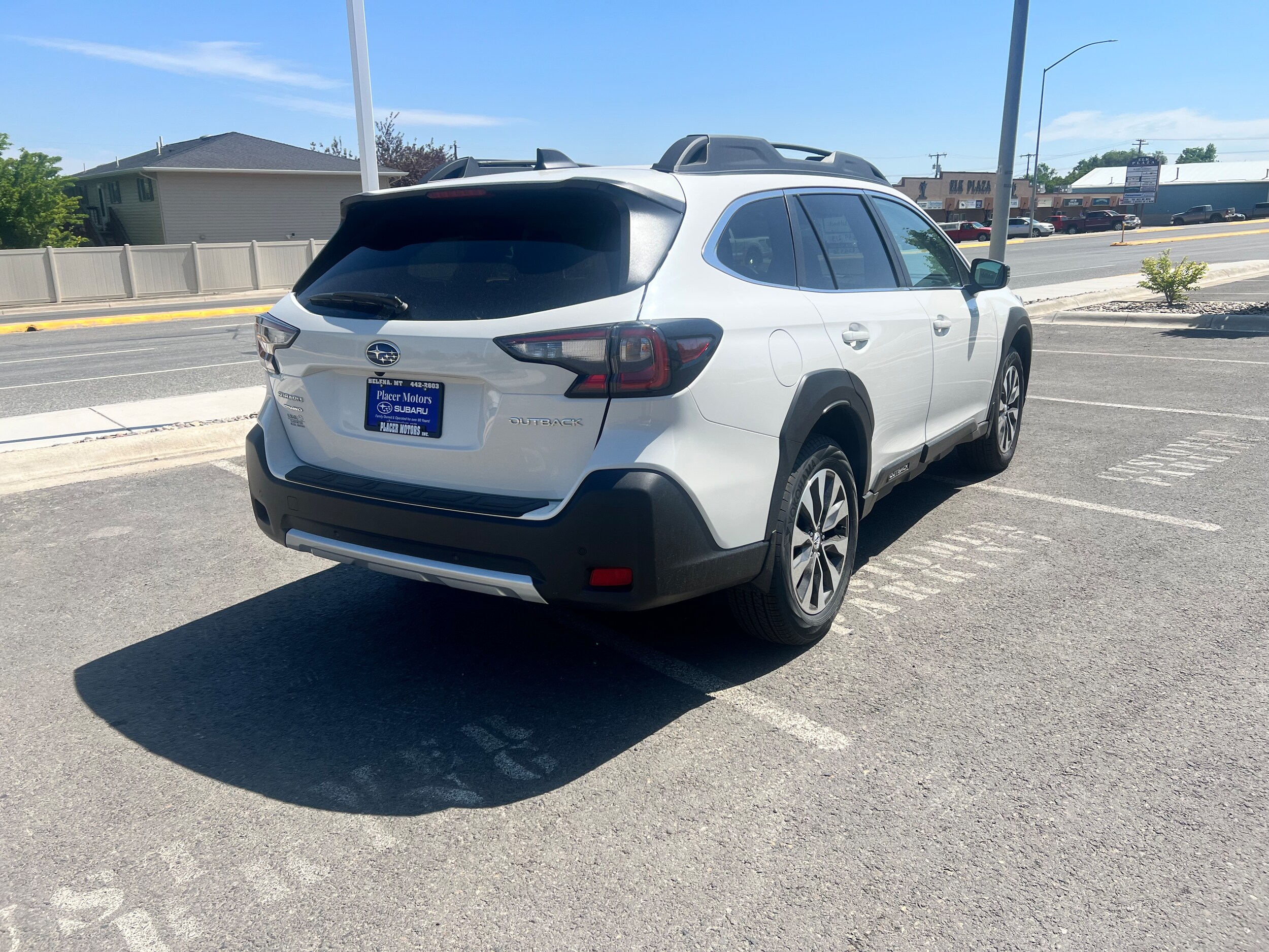 2025 Subaru Outback Limited photo 2