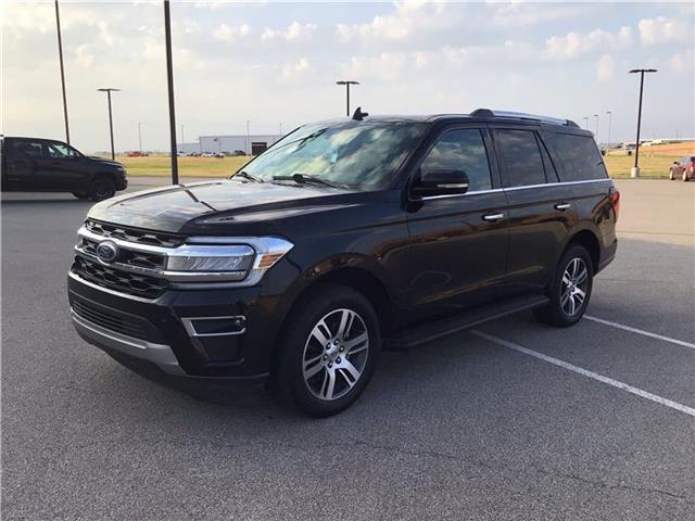 2024 Ford Expedition Limited's photo