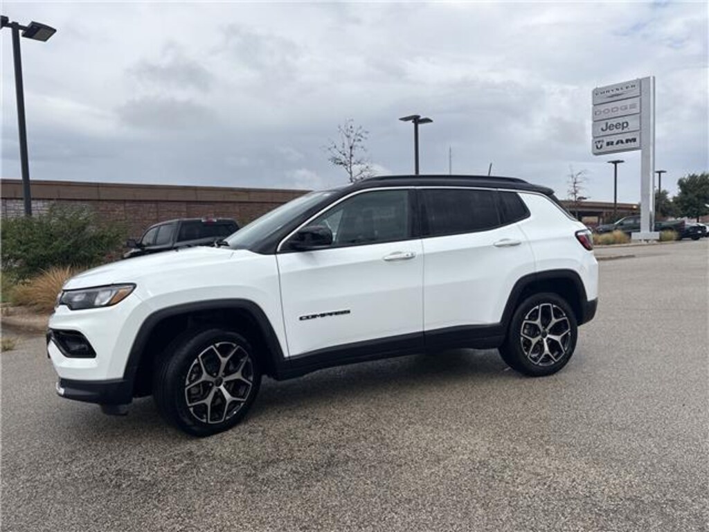 Used 2025 Jeep Compass
