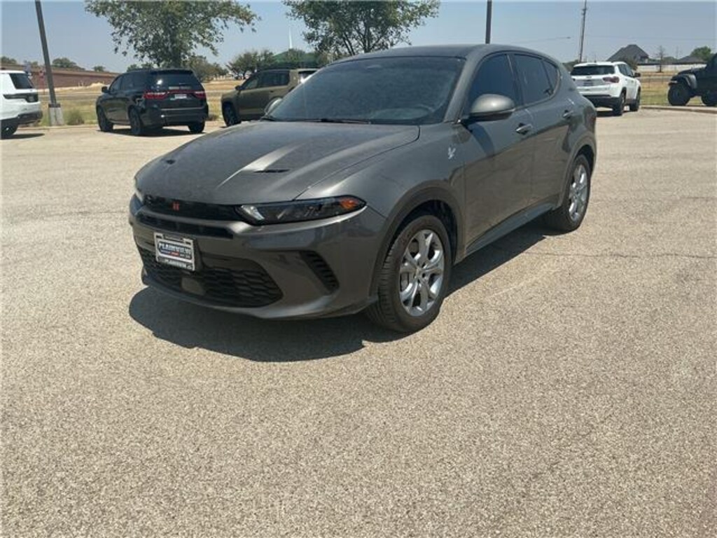 Used 2024 Dodge Hornet
