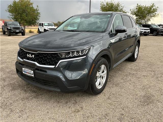 Used 2023 Kia Sorento LX with VIN 5XYRG4LC3PG177811 for sale in Plainview, TX