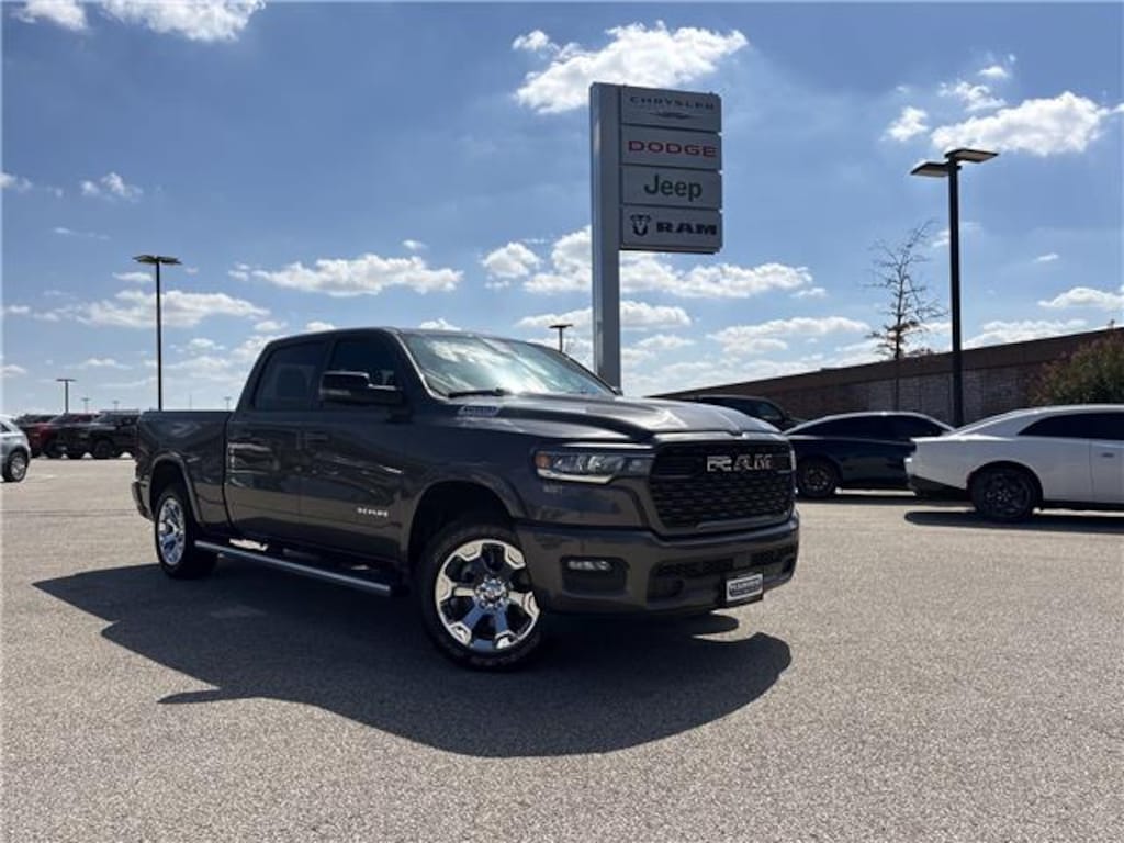 New 2026 Ram 1500 BIGHORN/LONESTAR CREW 4X4 Pickup