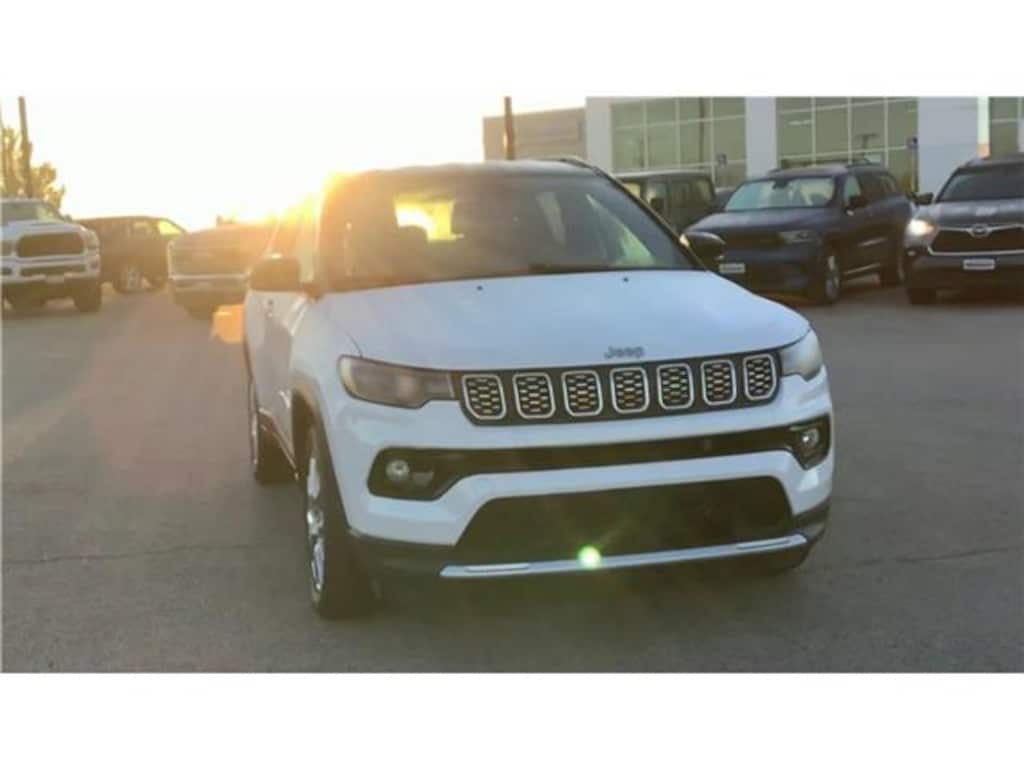 Used 2025 Jeep Compass