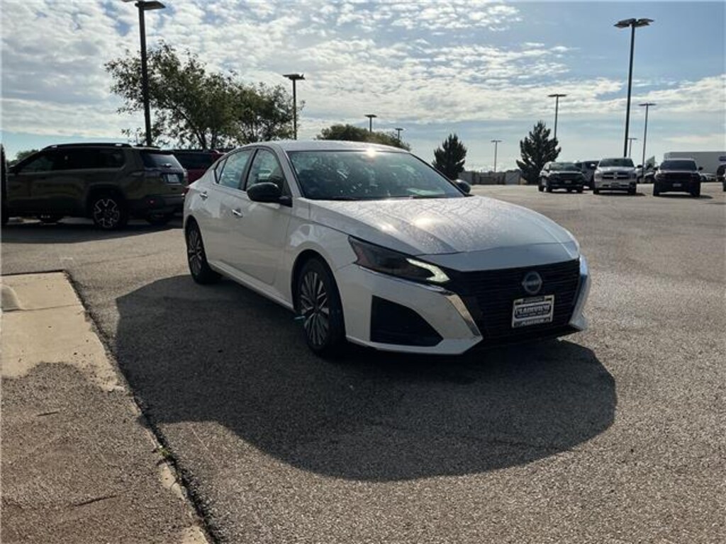 Used 2025 Nissan Altima