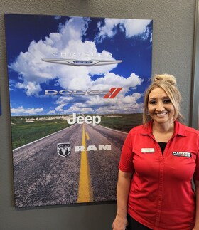 Staff member Sylvia Balderas from ID_76b8fa0679e8
