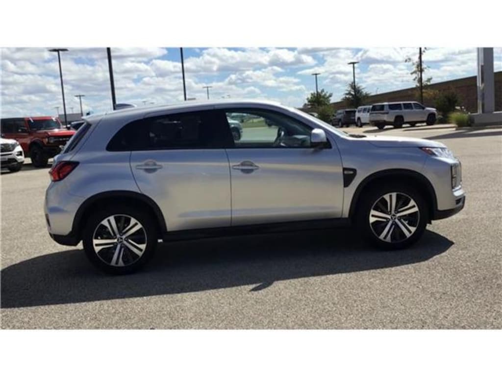 Used 2025 Mitsubishi Outlander Sport 2.0 ES