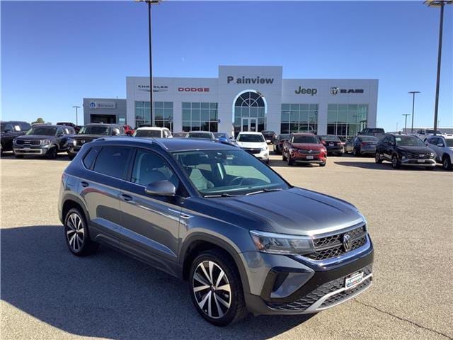 2024 Volkswagen Taos SE