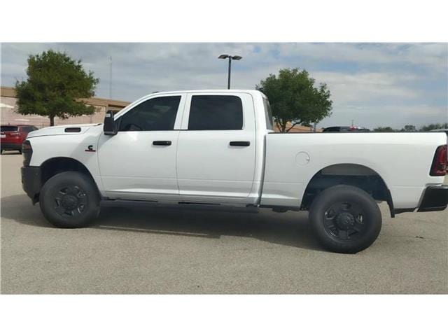 2025 RAM 2500 Tradesman - Photo 8