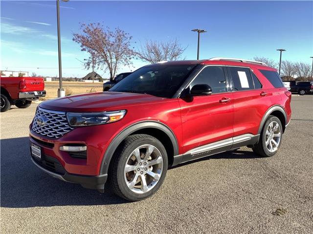 2020 Ford Explorer Platinum's photo