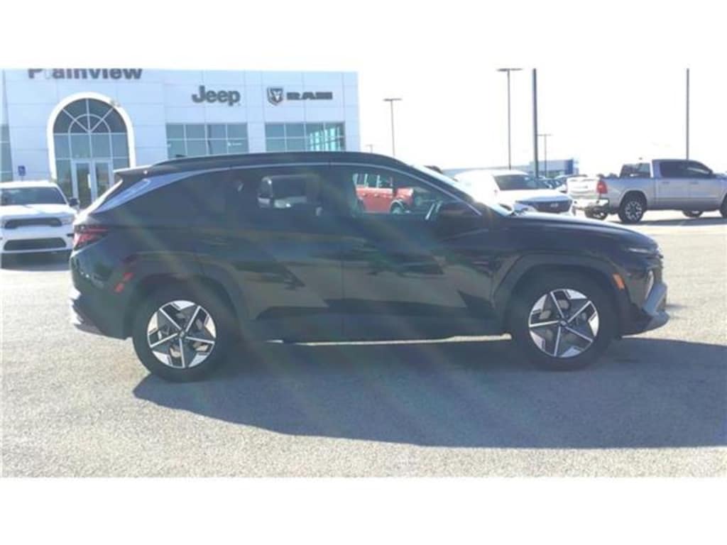 Used 2025 Hyundai Tucson SEL Front-Wheel Drive