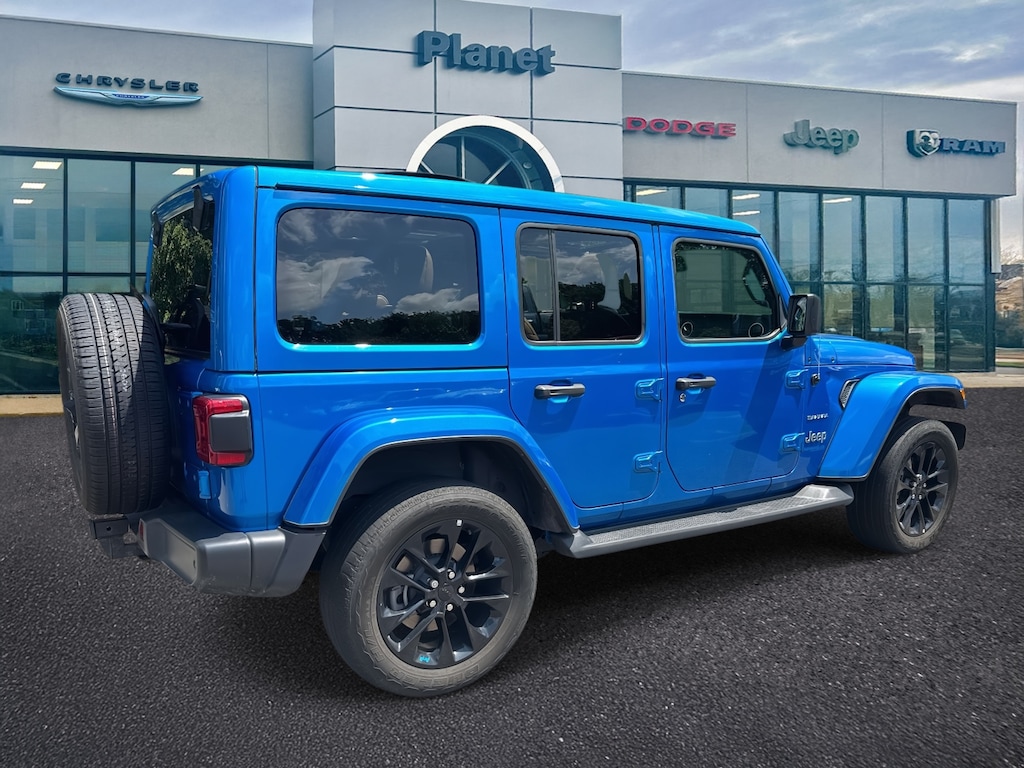 Used 2022 Jeep Wrangler 4xe Unlimited Sahara 4x4 Sport Utility