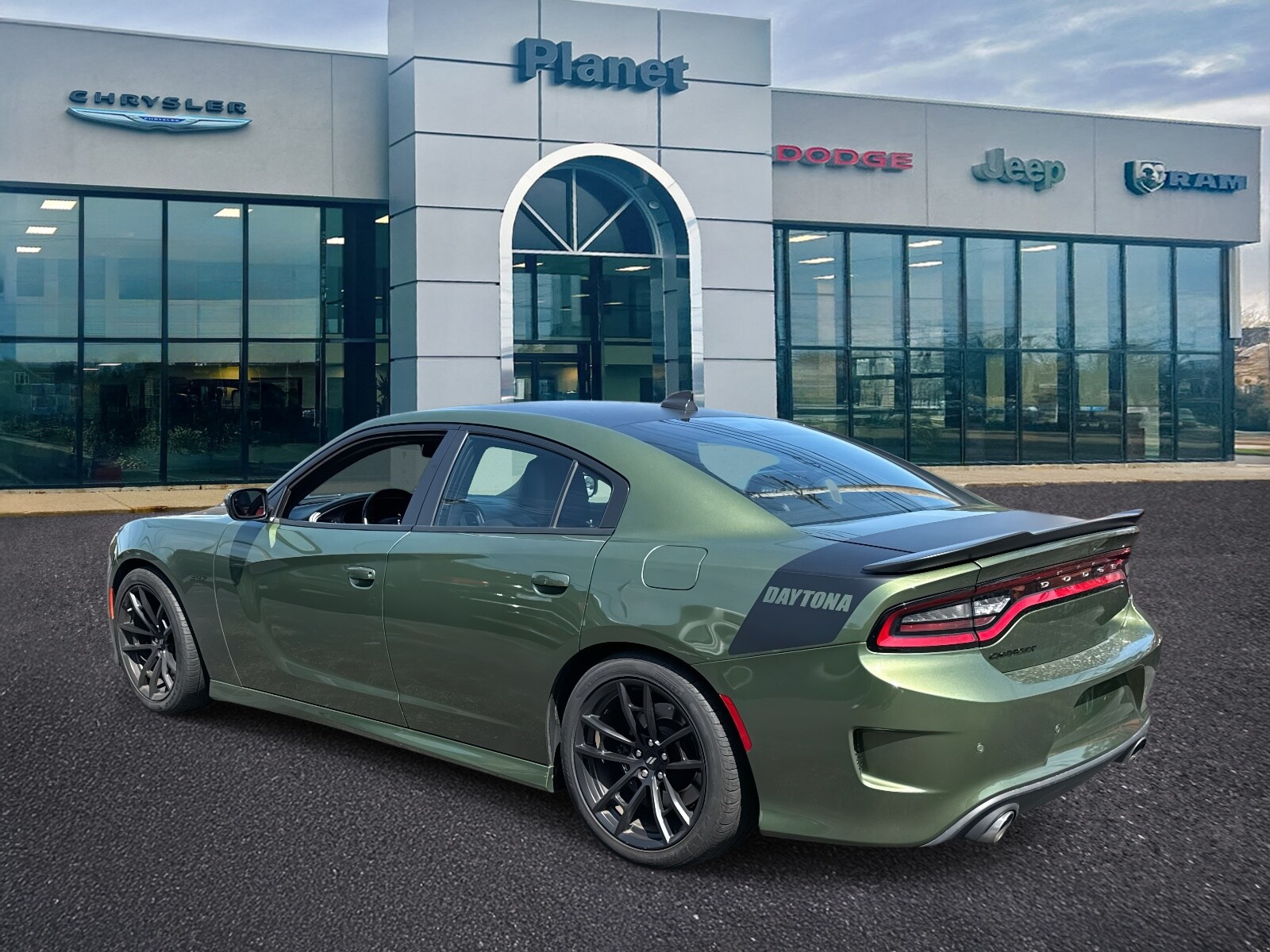 2022 Dodge Charger Scat Pack photo 3