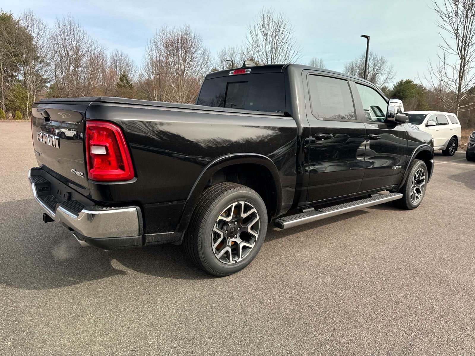 2025 Ram 1500 Laramie photo 2