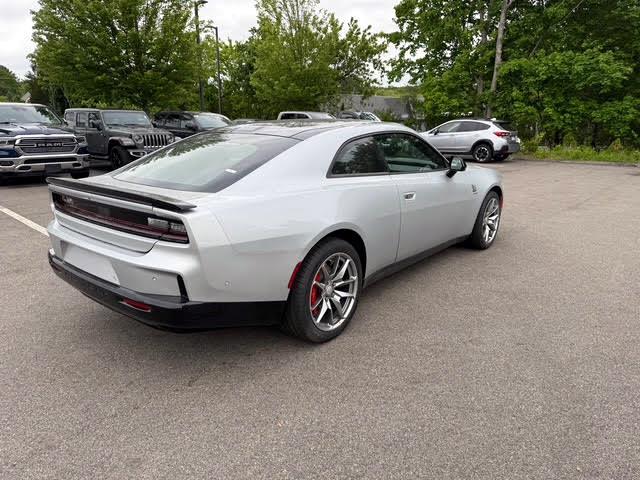 2025 Dodge Charger Daytona R/T Scat Pack photo 4