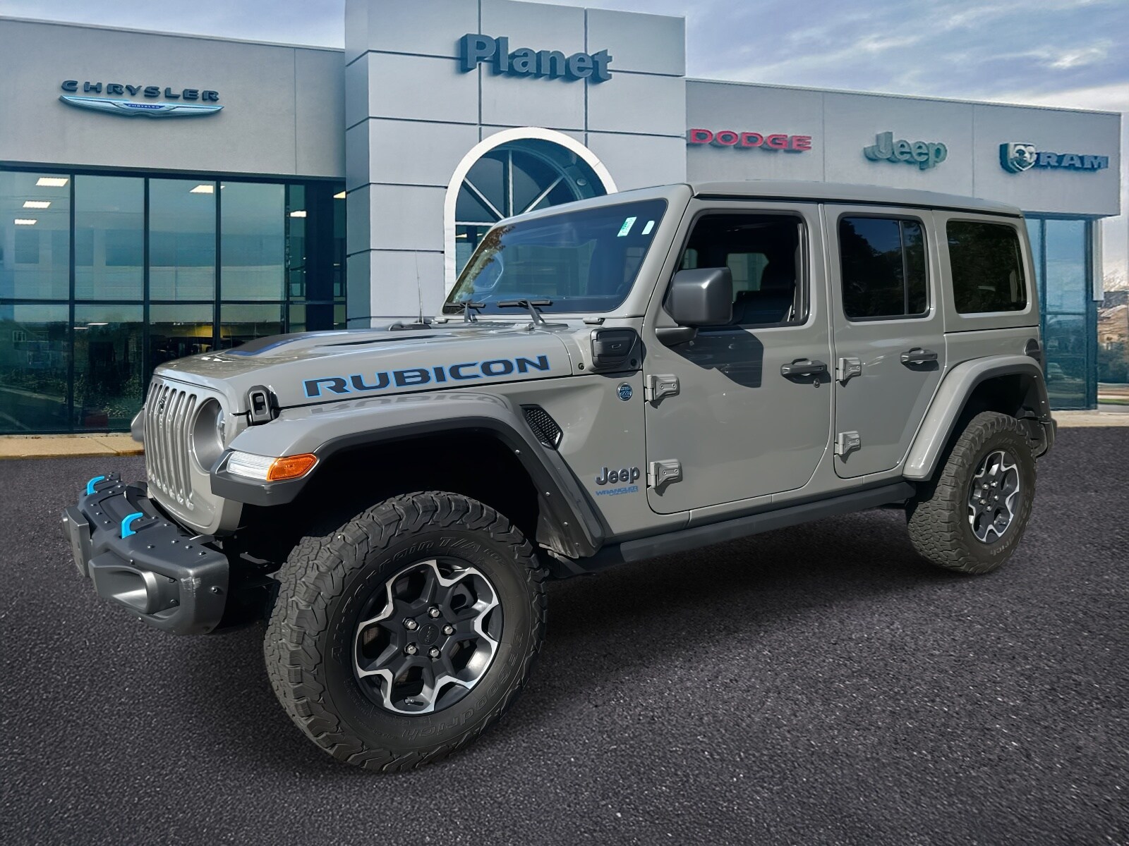 2022 Jeep Wrangler Unlimited Rubicon 4xe Sport photo 3