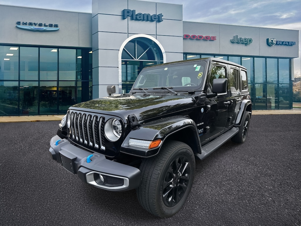 Used 2022 Jeep Wrangler 4xe Unlimited Sahara 4x4 Sport Utility