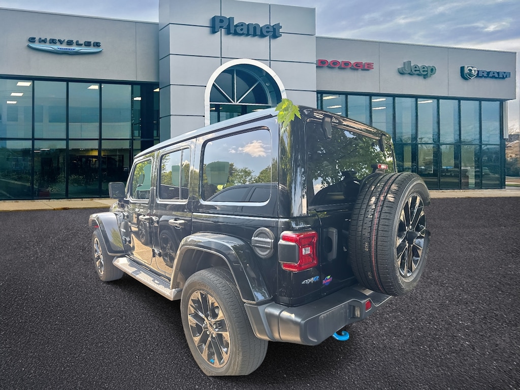 Used 2022 Jeep Wrangler 4xe Unlimited Sahara 4x4 Sport Utility