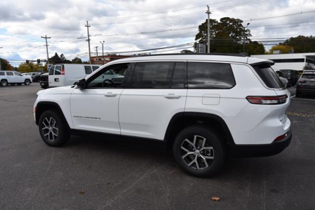 New 2025 Jeep Grand Cherokee L LIMITED 4X4 For Sale Franklin MA