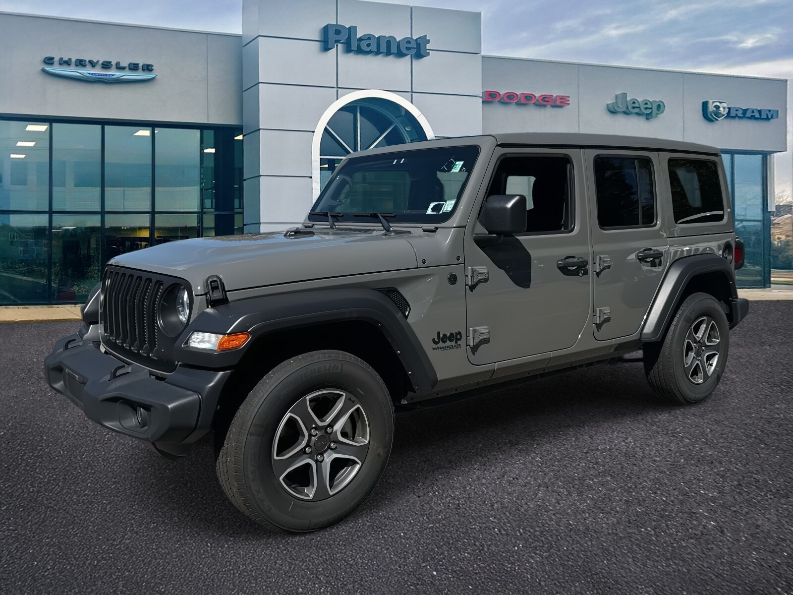2022 Jeep Wrangler Unlimited Sport S photo 4