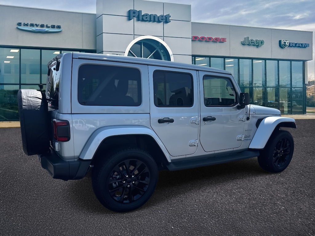 Used 2022 Jeep Wrangler 4xe Unlimited Sahara 4x4 Sport Utility