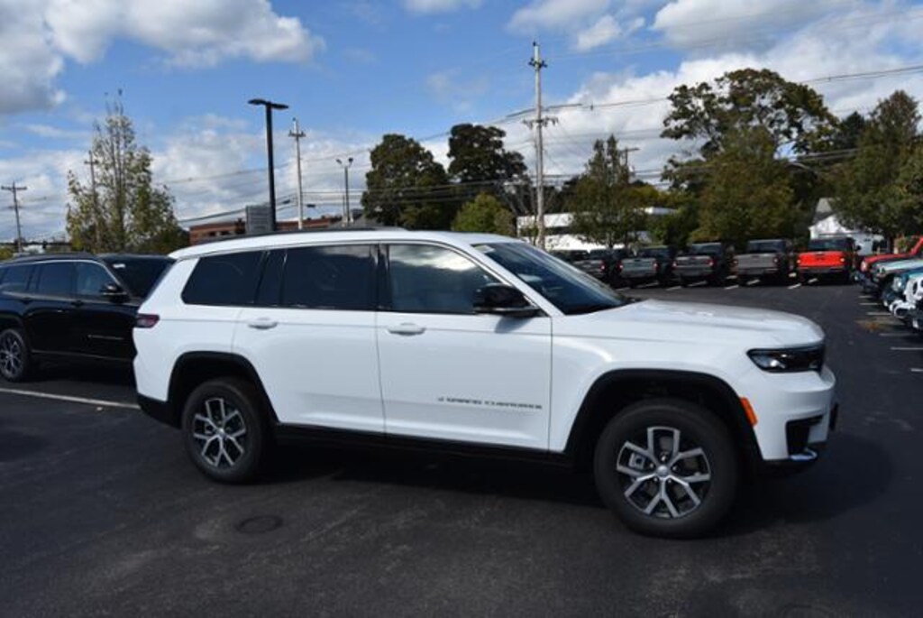 New 2025 Jeep Grand Cherokee L LIMITED 4X4 For Sale Franklin MA