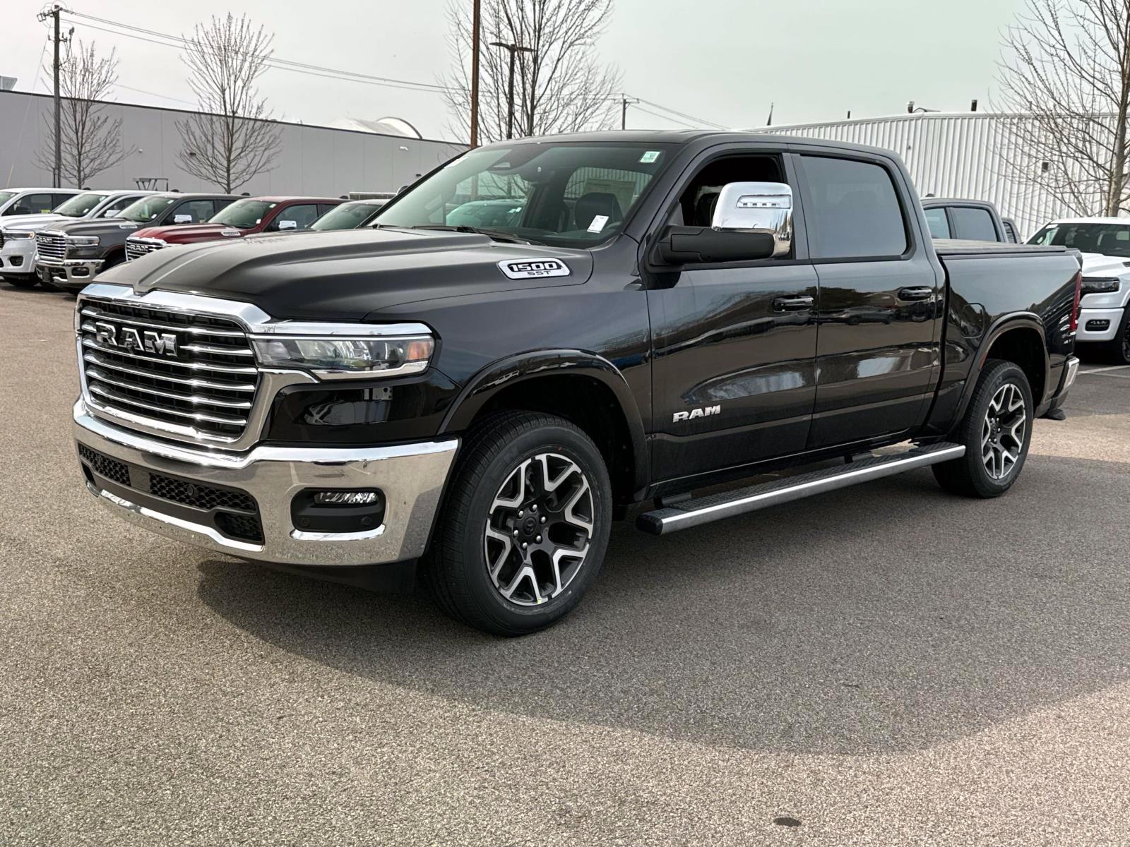 2025 Ram 1500 Laramie photo 4