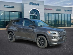Used 2022 Jeep Compass Altitude 4x4 Sport Utility in Franklin, MA