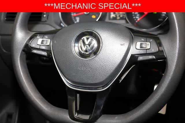Thumbnail: 2015 Volkswagen Jetta - 25