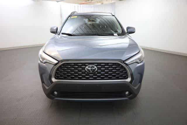 Thumbnail: 2024 Toyota Corolla Cross - 12