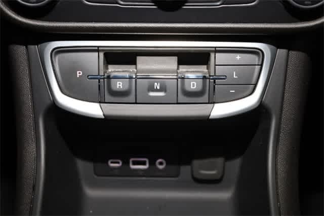 Thumbnail: 2024 GMC Terrain - 32