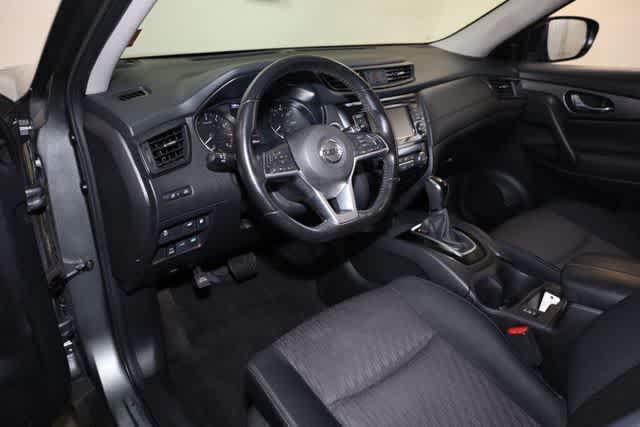 Thumbnail: 2018 Nissan Rogue - 15