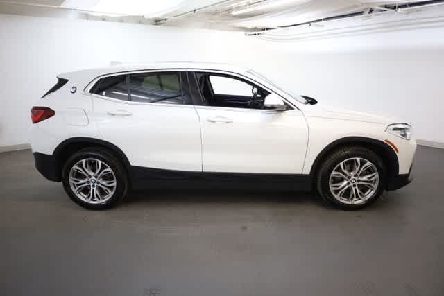 Thumbnail: 2020 BMW X2 - 9