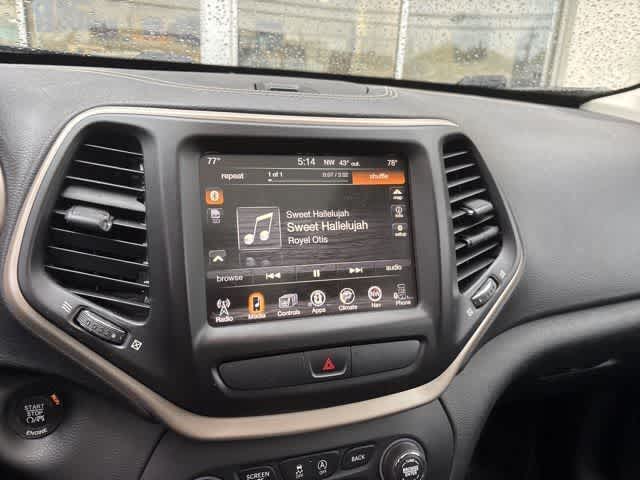 Thumbnail: 2015 Jeep Cherokee - 6