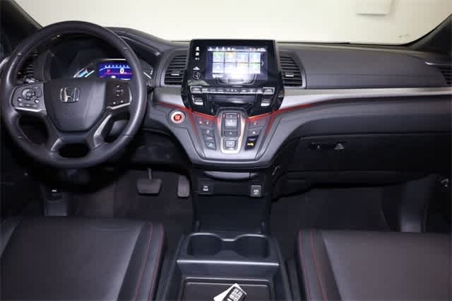 Thumbnail: 2023 Honda Odyssey - 17