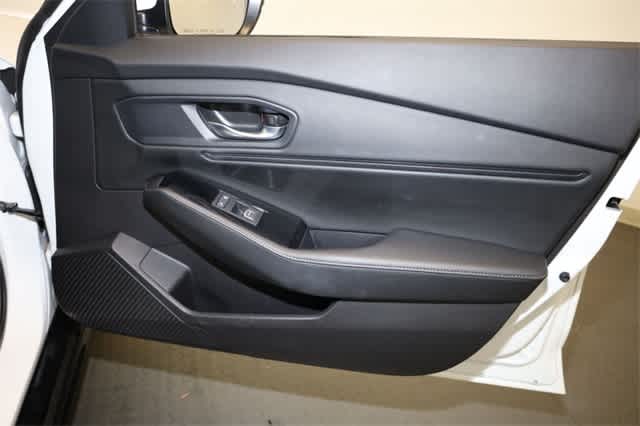 2023 Honda Accord Touring 22
