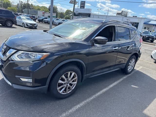 Thumbnail: 2017 Nissan Rogue - 3