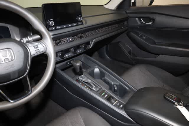 Thumbnail: 2023 Honda Accord - 16