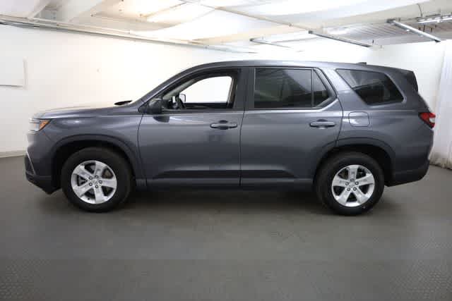 Thumbnail: 2023 Honda Pilot - 3