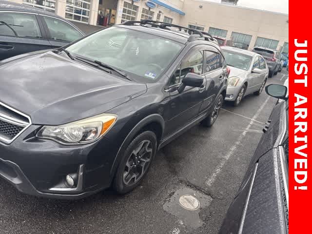 Thumbnail: 2017 Subaru Crosstrek - 1