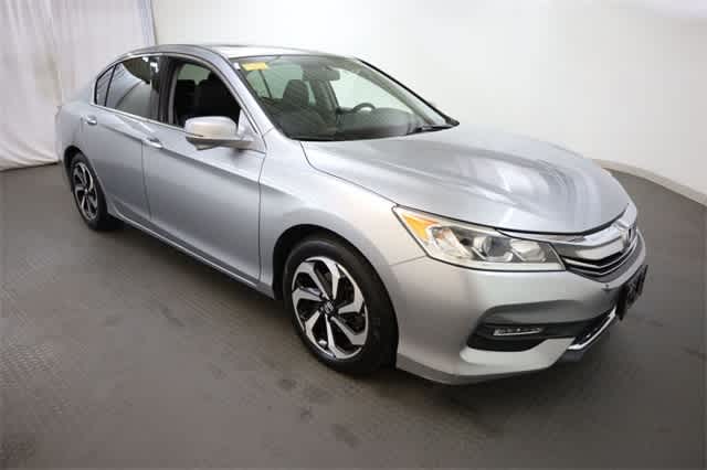 Thumbnail: 2017 Honda Accord - 10