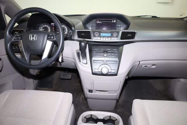 Thumbnail: 2012 Honda Odyssey - 22